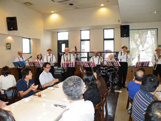 �Q�X�g�͍r�؎u������